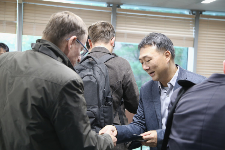 뷰페이지 큰 이미지