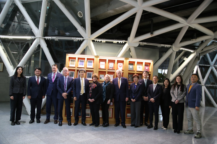 뷰페이지 큰 이미지