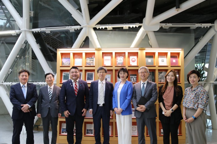 뷰페이지 큰 이미지