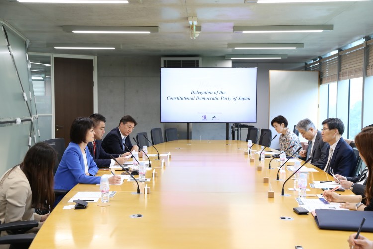 뷰페이지 큰 이미지