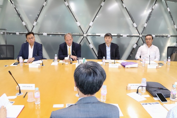 뷰페이지 큰 이미지