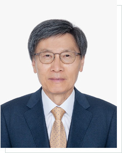 이사장 / 윤영관 Yoon Young Gwan